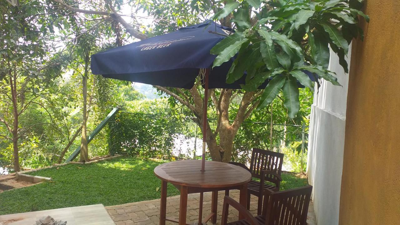 Crown Hills Kandy Inn Exterior foto