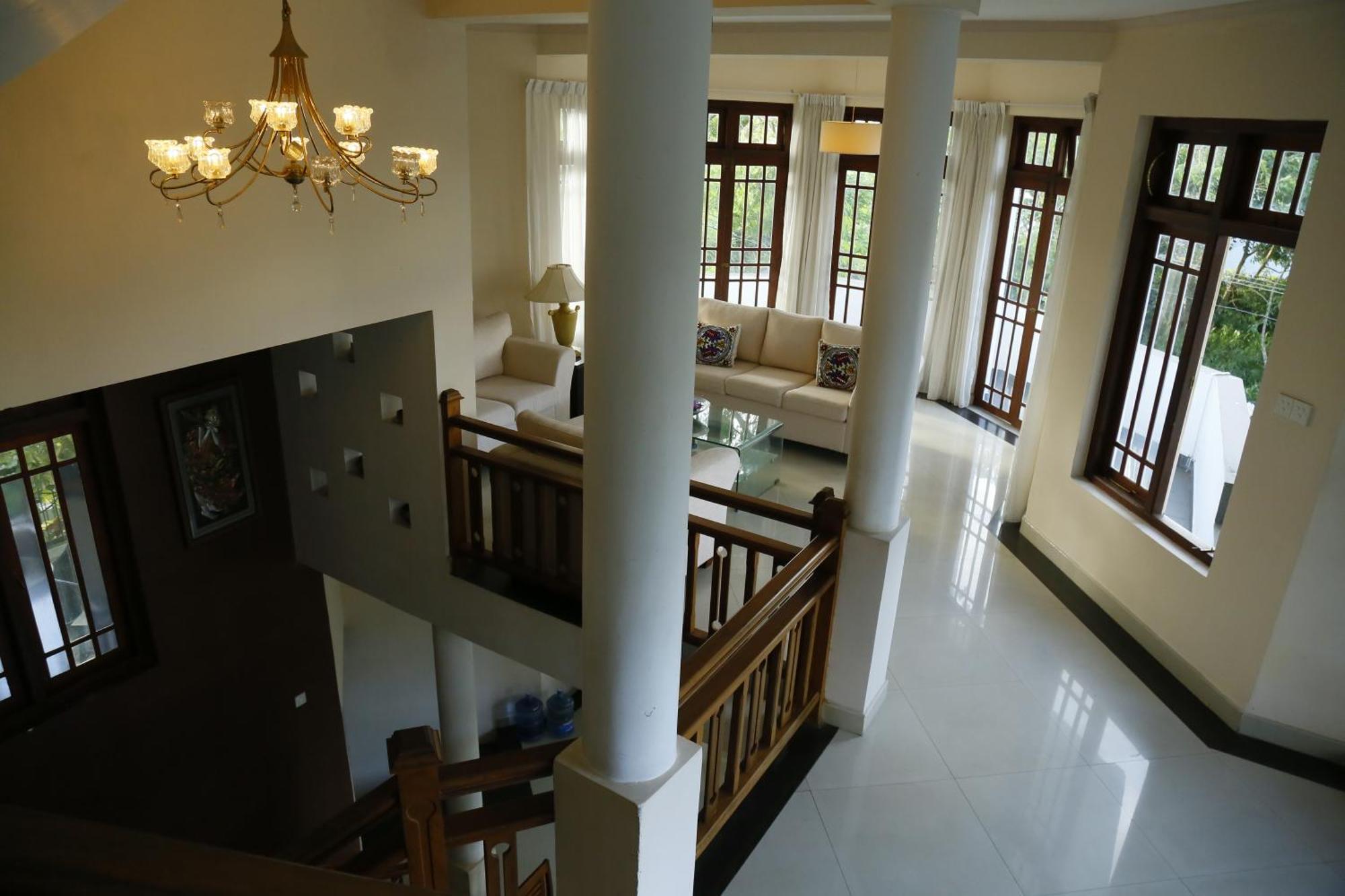 Crown Hills Kandy Inn Exterior foto